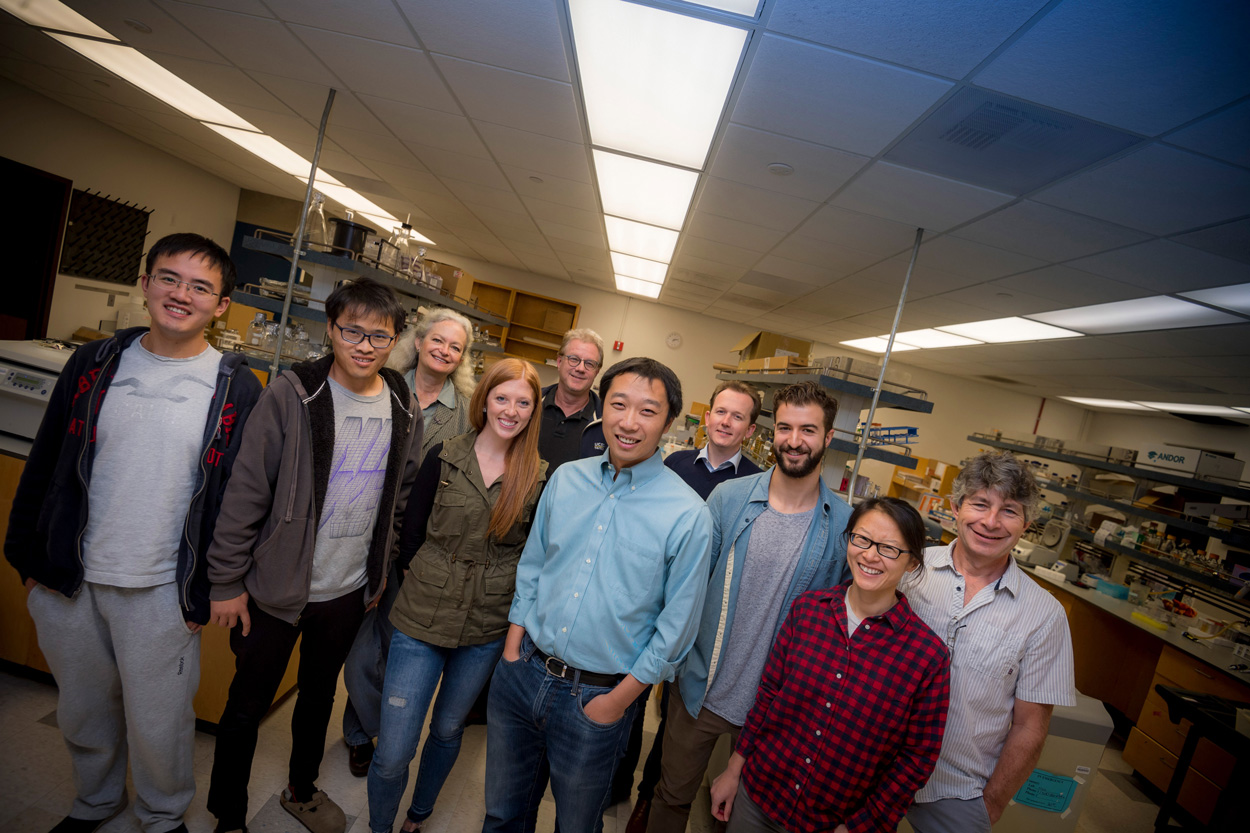 Group photo of Hao lab